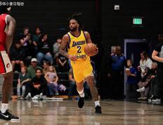 打爆(bào)开拓者(zhě)二(èr)隊(duì)！湖(hú)人二(èr)隊(duì)后場(chǎng)新秀估计会引起NBA球隊(duì)的关注？