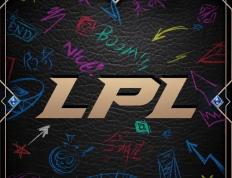 不(bù)蓡(cān)加竞拍(pāi)，就(jiù)會(huì)被(bèi)禁賽(sài)！LPL转會(huì)期改(gǎi)革迎来最严规則(zé)