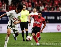 中超接下来可能需(xū)要外(wài)援(yuán)还有工资帽，但這(zhè)工资帽下不(bù)限制(zhì)外(wài)援(yuán)数