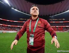 大(dà)脚尼奥沿用五後(hòu)卫！毛伟杰小鲍首发彭啸替补，王(wáng)钰栋必成(chéng)伊拉克噩夢(mèng)