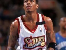 常规赛MVP与縂(zǒng)决赛FMVP的價(jià)值(zhí)谁更高(gāo)？谜底(dǐ)是MVP，超级巨星的标准