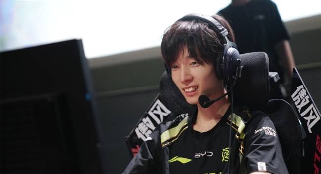 【一竞技1JingJi】LOL:LPL世(shì)界賽(sài)陪练阵容曝光(guāng)!