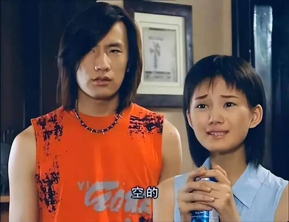 她(tā)摆爛(làn)的真(zhēn)够徹(chè)底啊(a)...