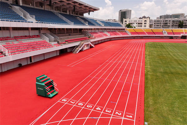 這(zhè)个31岁老場(chǎng)馆凭啥成云南“三(sān)会”主場(chǎng)?