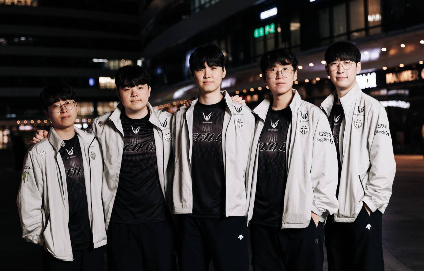 S15八强赛前瞻:LCK内战一觸(chù)即(jí)發(fā),CFO肩(jiān)负抗韩使命!