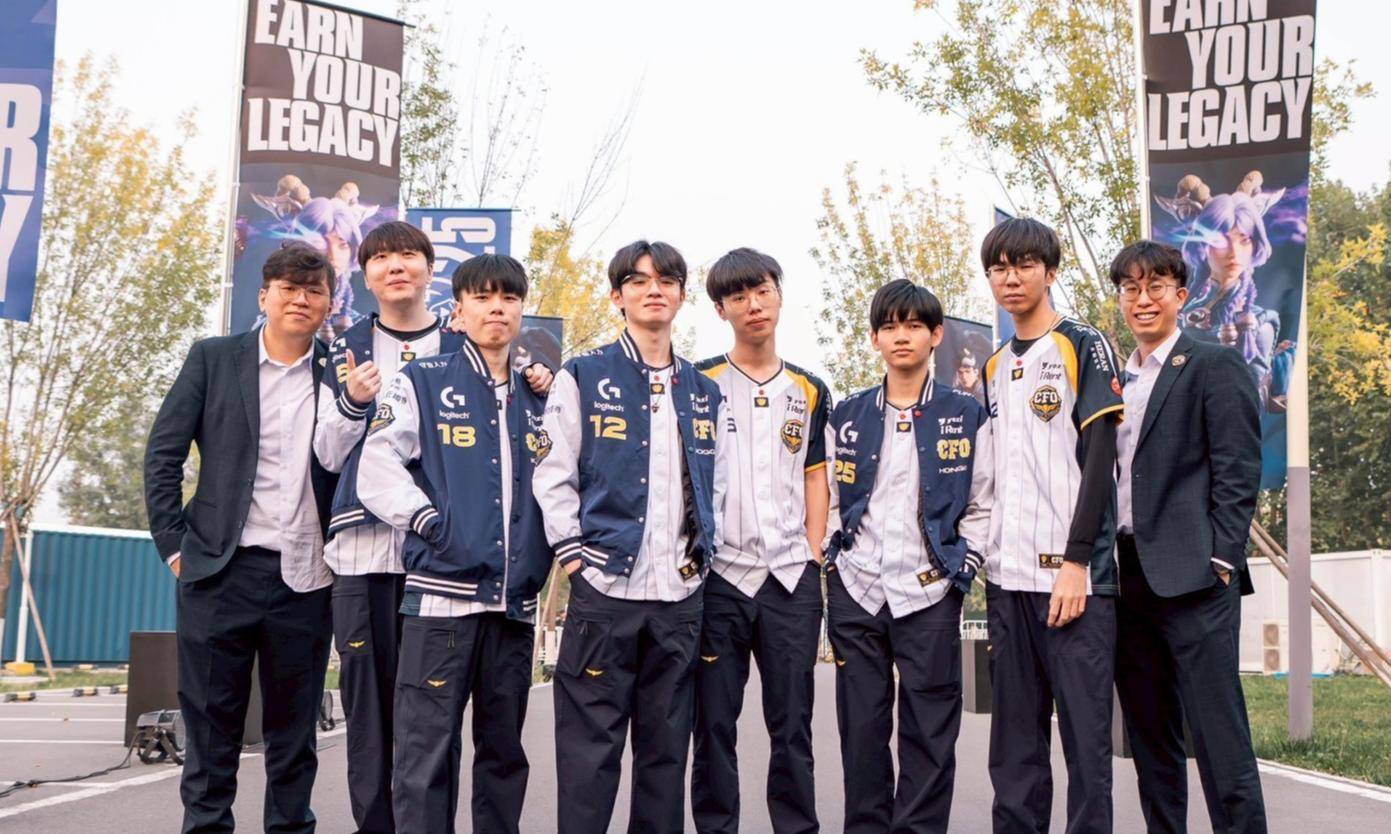 S15八强赛前瞻:LCK内战一觸(chù)即(jí)發(fā),CFO肩(jiān)负抗韩使命!