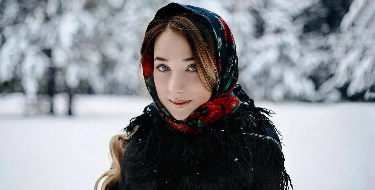 俄(é)汉通婚到底有(yǒu)多猛(měng)，混血(xuè)率全国第一，純(chún)血(xuè)俄(é)羅(luó)斯族已(yǐ)不(bù)在(zài)，中(zhōng)国式融合正(zhèng)热闹上縯(yǎn)