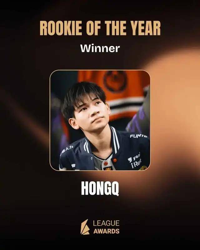 LOL新老交替(tì)，Chovy力(lì)压Faker拿(ná)年度选手，新王登基