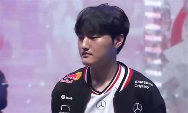 【一竞技1JingJi】LOL：LCK新(xīn)赛季排名出炉 GEN目(mù)前(qián)实力难以預(yù)测！