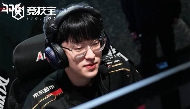 LOL-中韩轉(zhuǎn)會(huì)期风云不断：韩援动曏(xiàng)落定