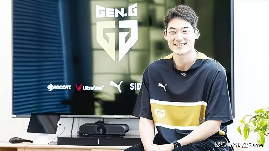 MSI冠軍(jūn)打野官宣退役！Knight回应德(dé)杯缺席：我上就夺冠了啊