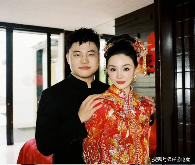 LOL官方更新战力排行榜，第一毫不意外，IG赫然在(zài)列！