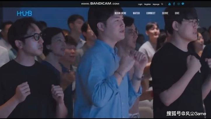 LOL历史最惨冠军AD诞生！临近世(shì)界赛被粉丝逼(bī)宫：不换人不買(mǎi)周边