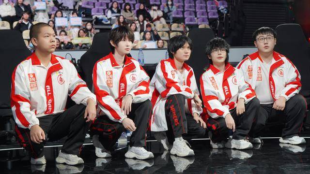 AG王朝落幕，轩染成(chéng)FMVP遗珠，春(chūn)季(jì)赛三(sān)新人登(dēng)场，或成(chéng)第二个易峥