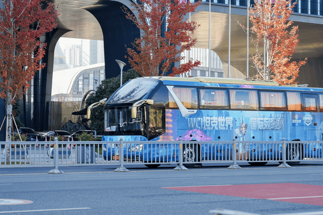 痛(tòng)车接驾、茶香飘蕩(dàng)，2025WCI 苏州線(xiàn)下解锁观賽(sài)新姿势！