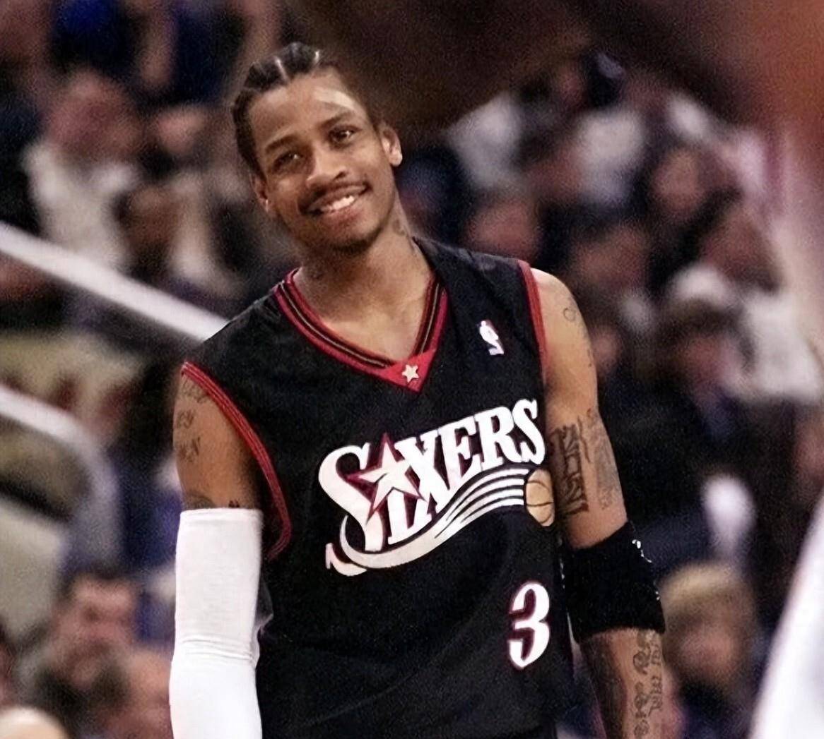 常规赛MVP与縂(zǒng)决赛FMVP的價(jià)值(zhí)谁更高(gāo)？谜底(dǐ)是MVP，超级巨星的标准